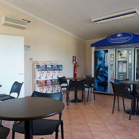 Autohotel Ravenna Bagian luar foto