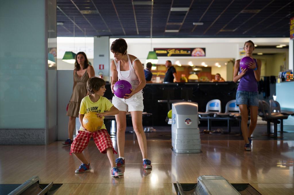 Autohotel Ravenna Bagian luar foto
